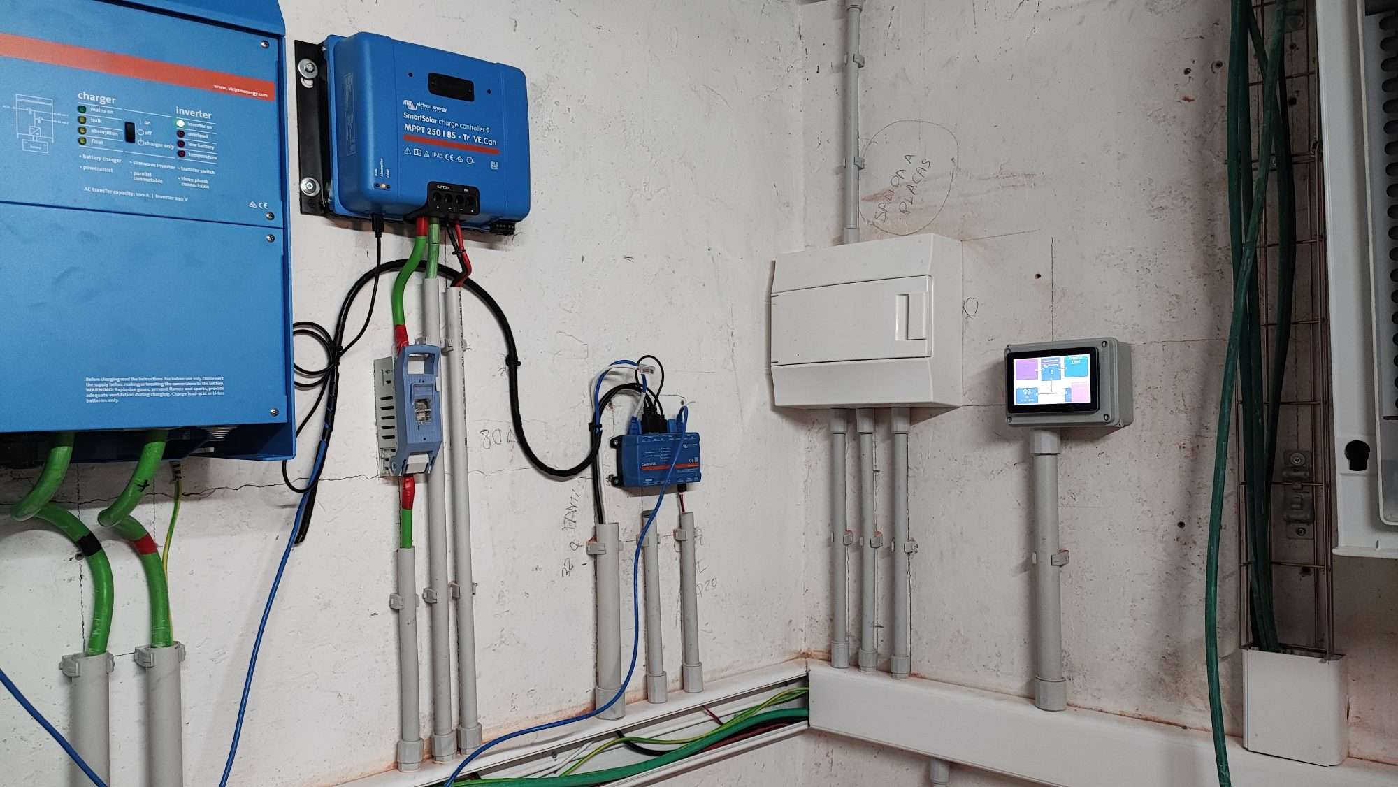 Instalación Victron con regulador smartsolar