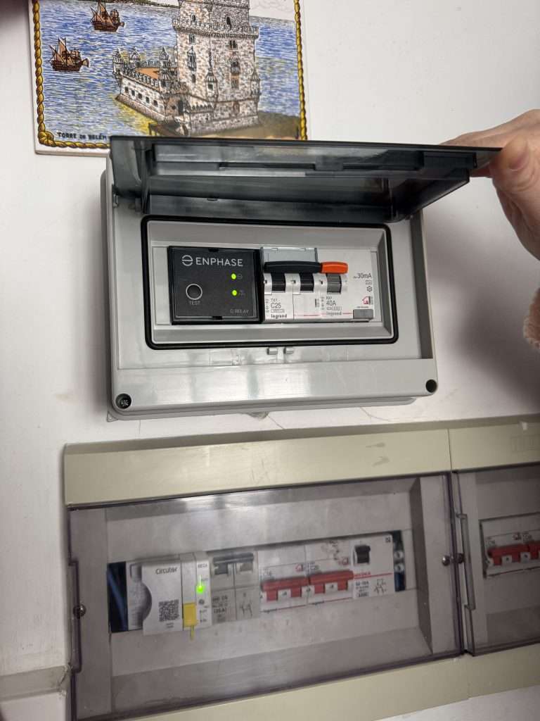 Instalación con microinversores Emphase