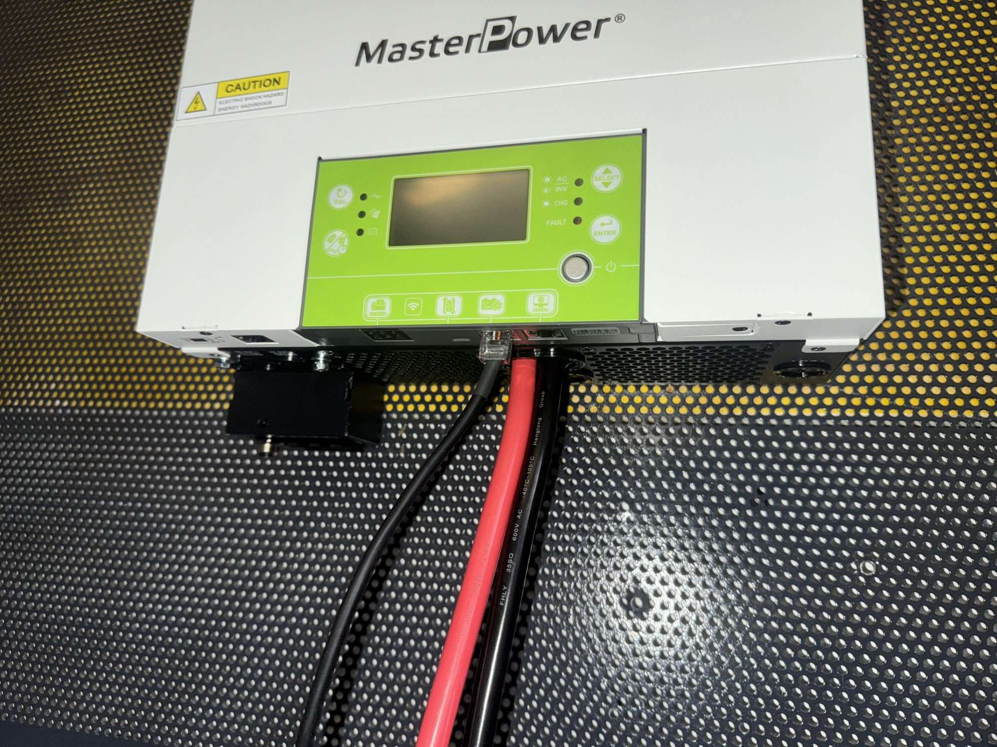 Ejemplo conexión inversor MasterPower 6000W 48V WIFI MF-OME-UM6KV5