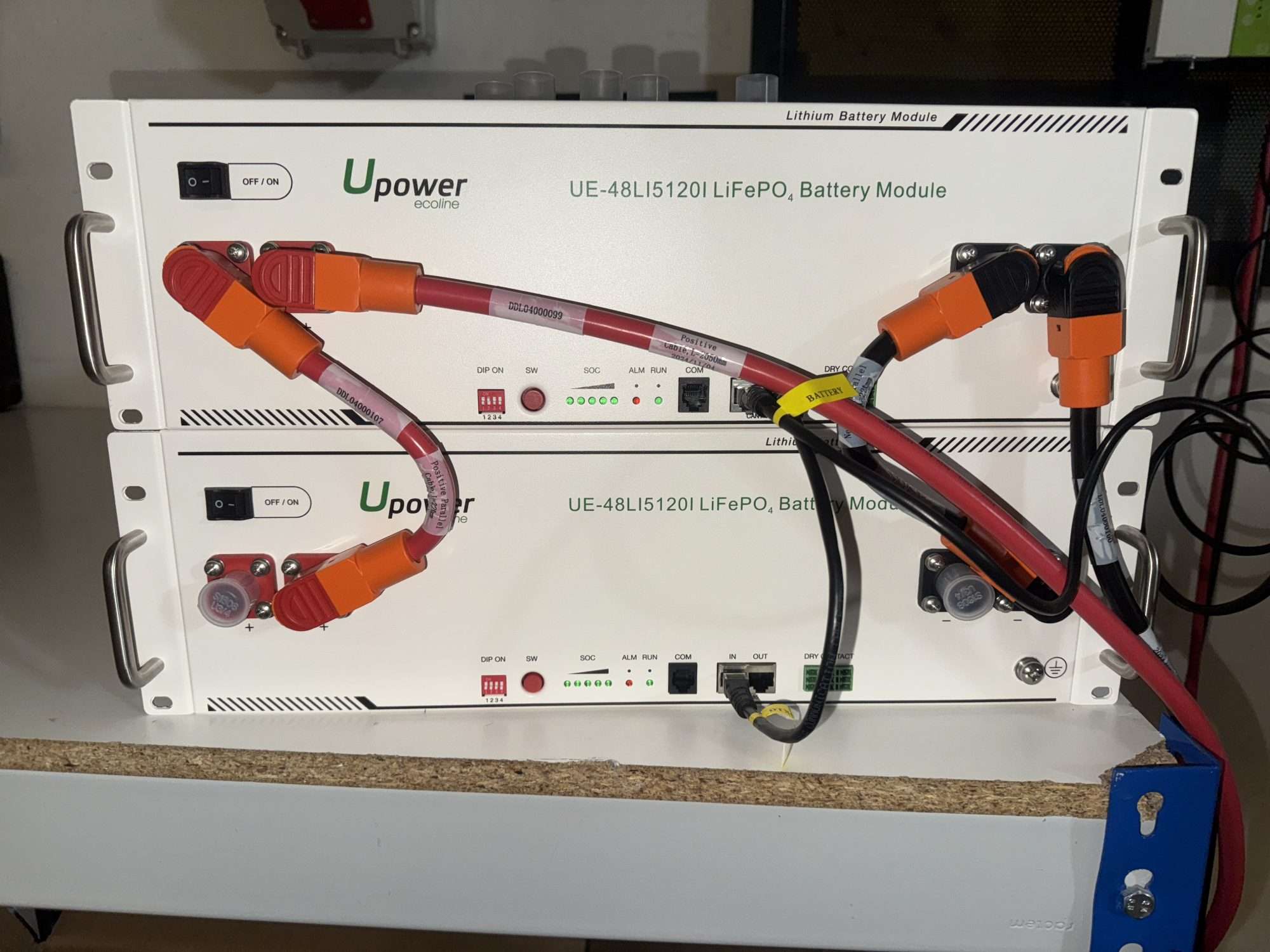 Ejemplo de conexionado de baterías UPower de 5120Wh a 48V UE-48Li5120I