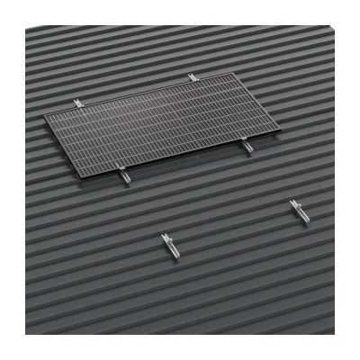Kit Estructura Sunfer Coplanar Cubierta Metálica Micro-Rail Zincado con Tomatierra para 4 Paneles Solares 64V-380 - CuencaSolar