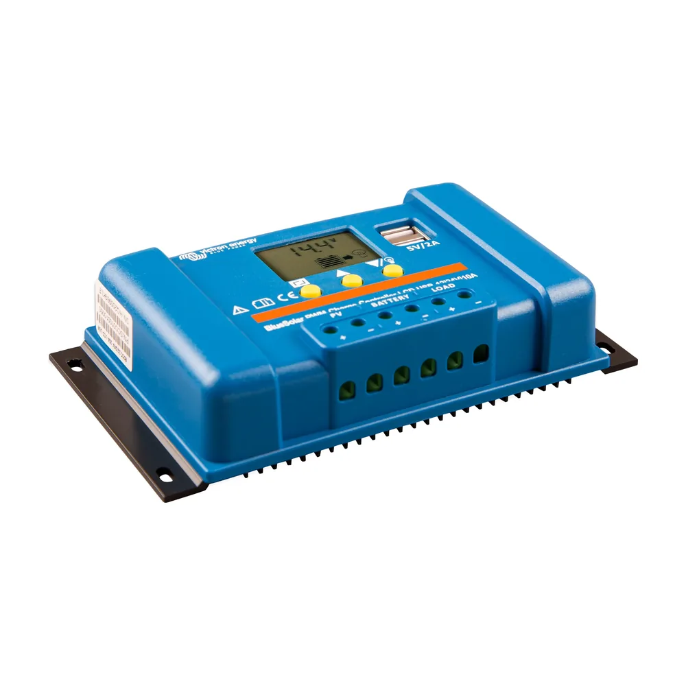 BlueSolarPWMChargeControllerLCDUSB12-24V10Aright