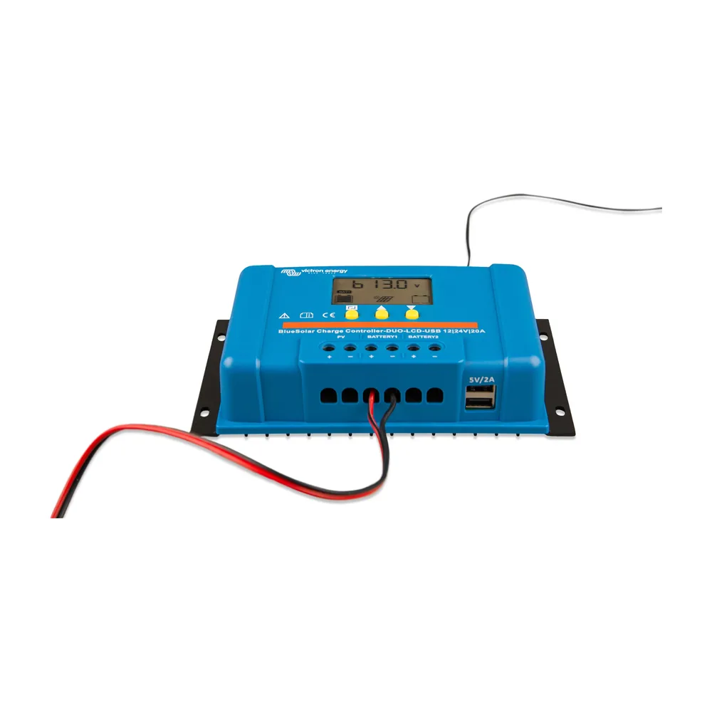 BlueSolarChargeControllerDuOLCDUSB12-24V-20Afrontdisplay