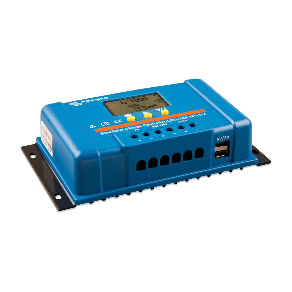 BlueSolarPWMChargeControllerLCDUSB48V-10Aright
